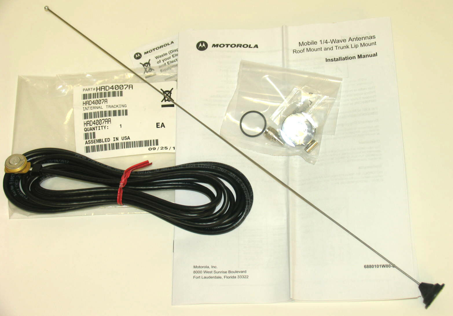 Anten đế từ gắn xe UHF Motorola HAD4008A 