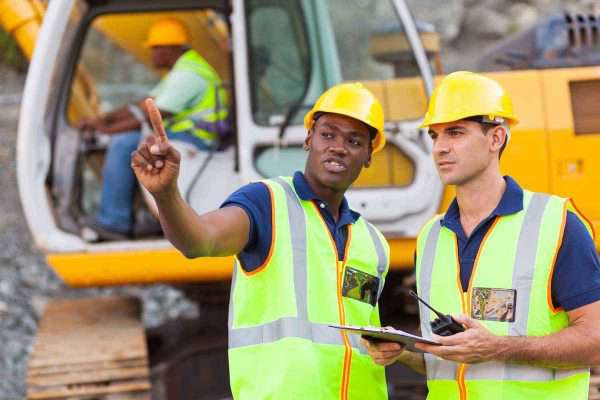 baycom-construction-site-communication-600x400-1 baycom construction site communication 600x400 1