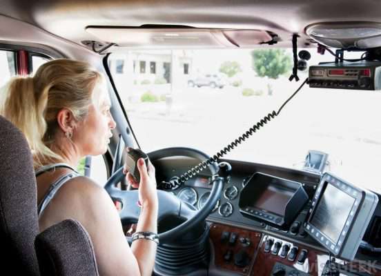 female trucker talking on cb 552x400 2