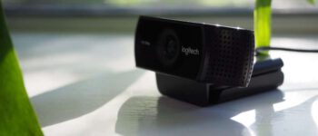 Logitech C922 1 logitech c922 pro stream webcam
