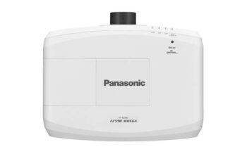 may chieu panasonic pt ez590 1