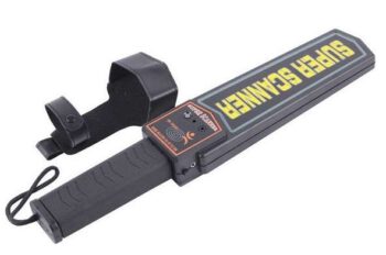 Máy rà giá rẻ 1 may do kim loai cam tay Super Scanner