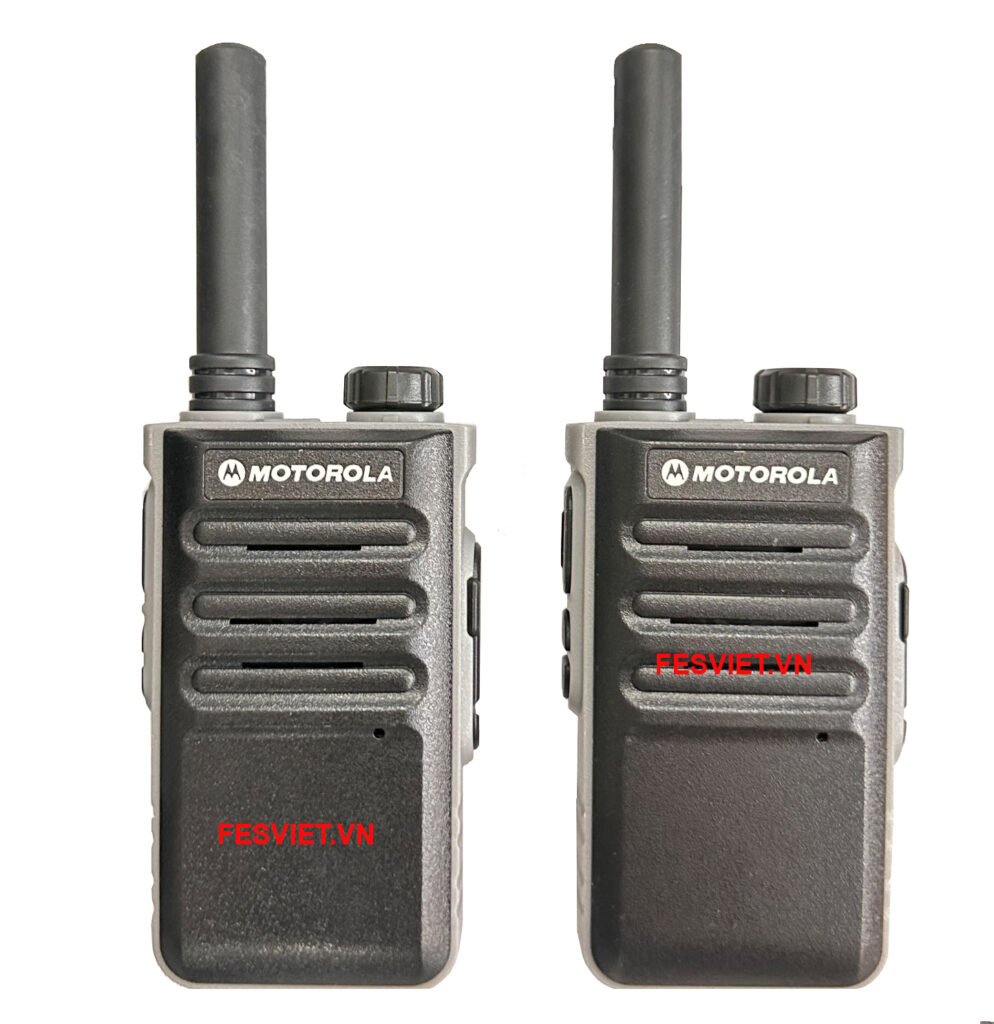 Review máy bộ đàm Motorola MT928 1 MT928 2